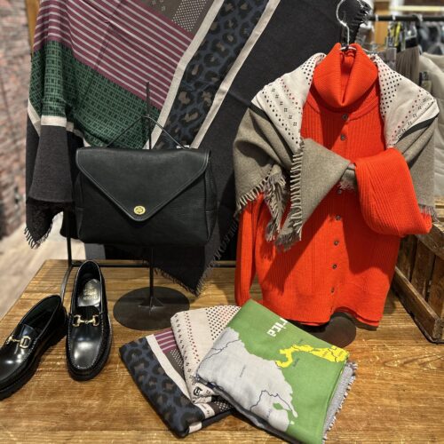 秋のファッションを楽しむアイテムに・・・
