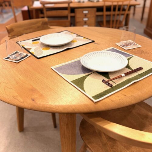 食卓彩る、テーブルファブリック