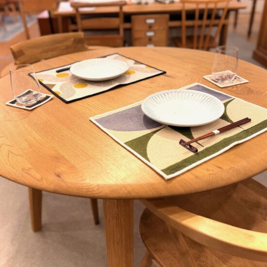 食卓彩る、テーブルファブリック