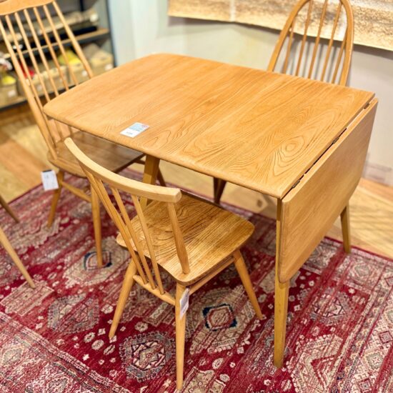 アンティーク家具『ERCOL』