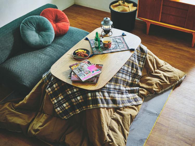 高さが変えられるこたつ