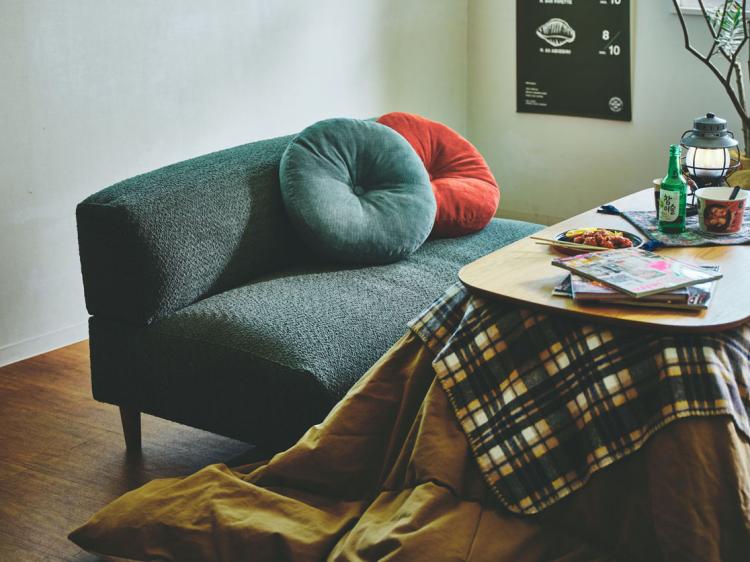 高さが変えられるこたつ