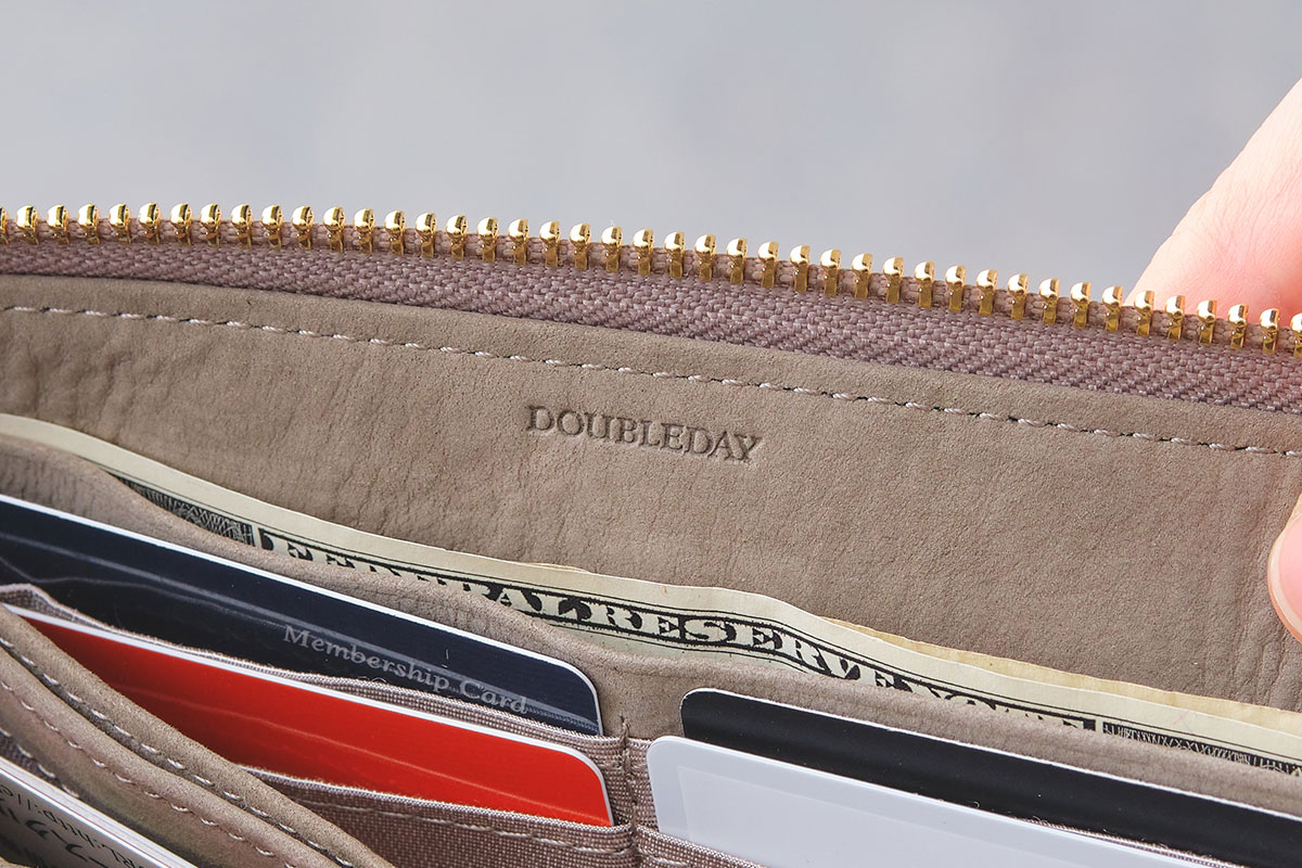 DOUBLEDAY BRETAGNA フラットL字ファスナー長財布 - メルカリ